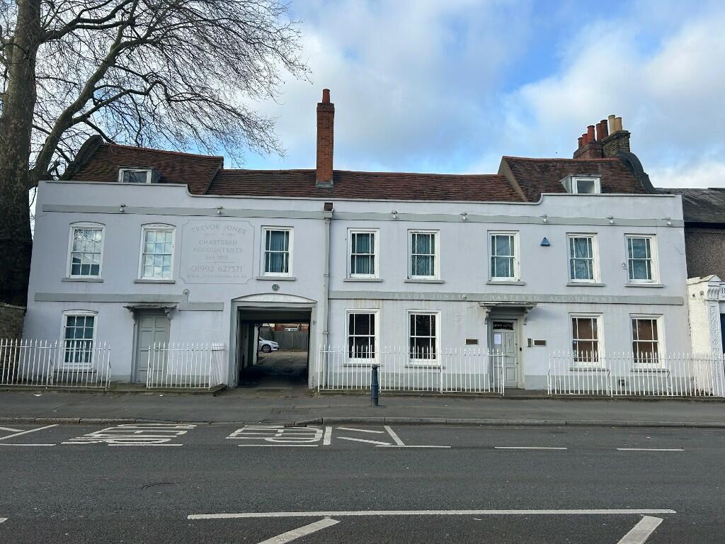 Crossbrook Street, Waltham Cross, Hertfordshire, EN8