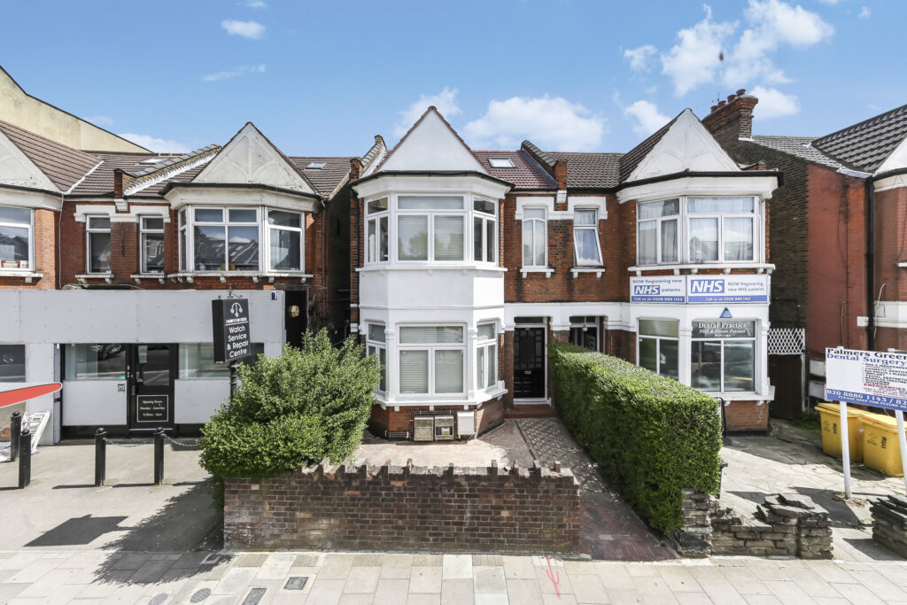 Green Lanes, Ground Floor Palmers Green, N13 5XD